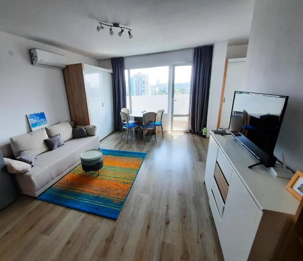 Private Sea View Studio Apartment Burgas Bułgaria